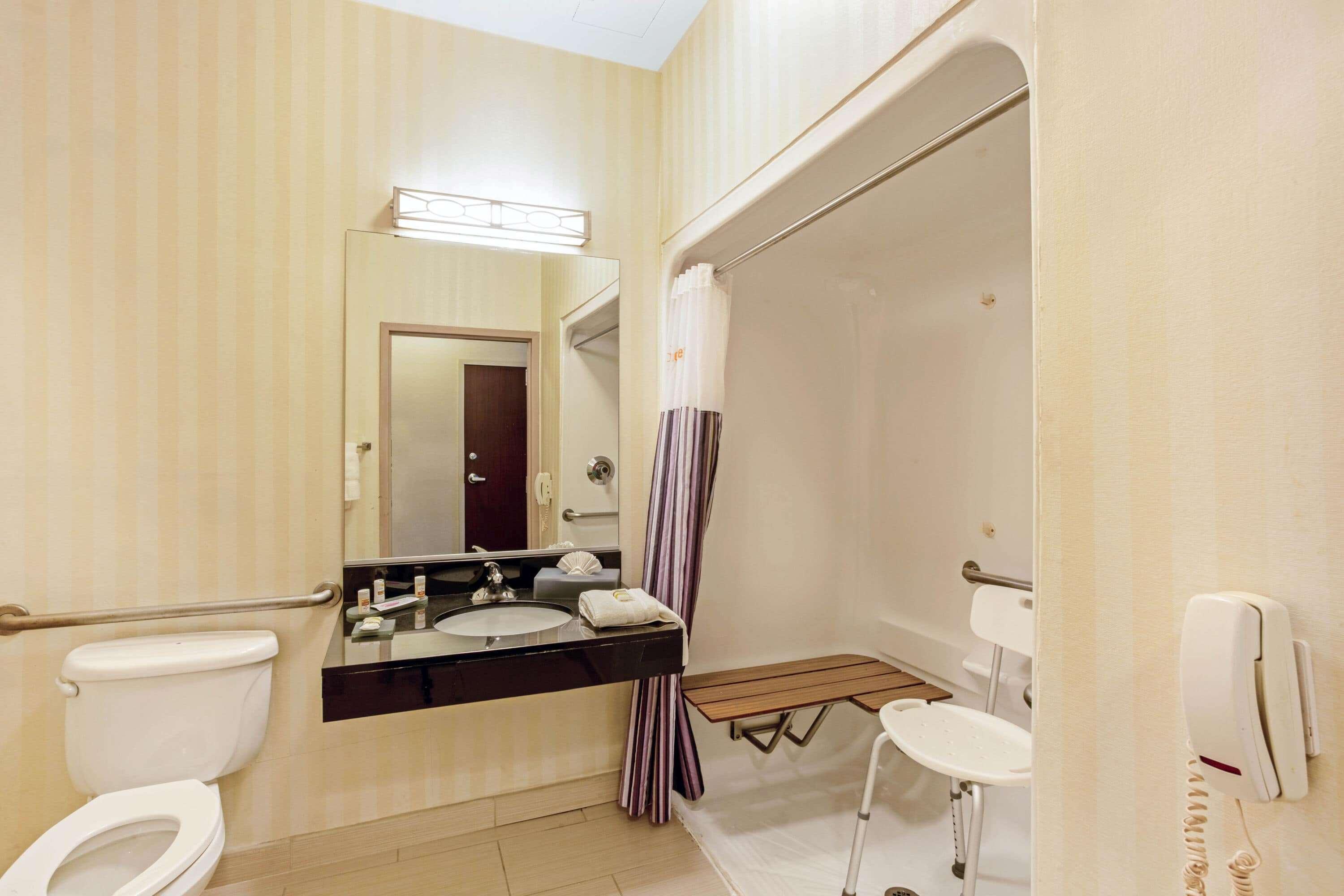 La Quinta By Wyndham Manassas Battlefield Hotel Bagian luar foto