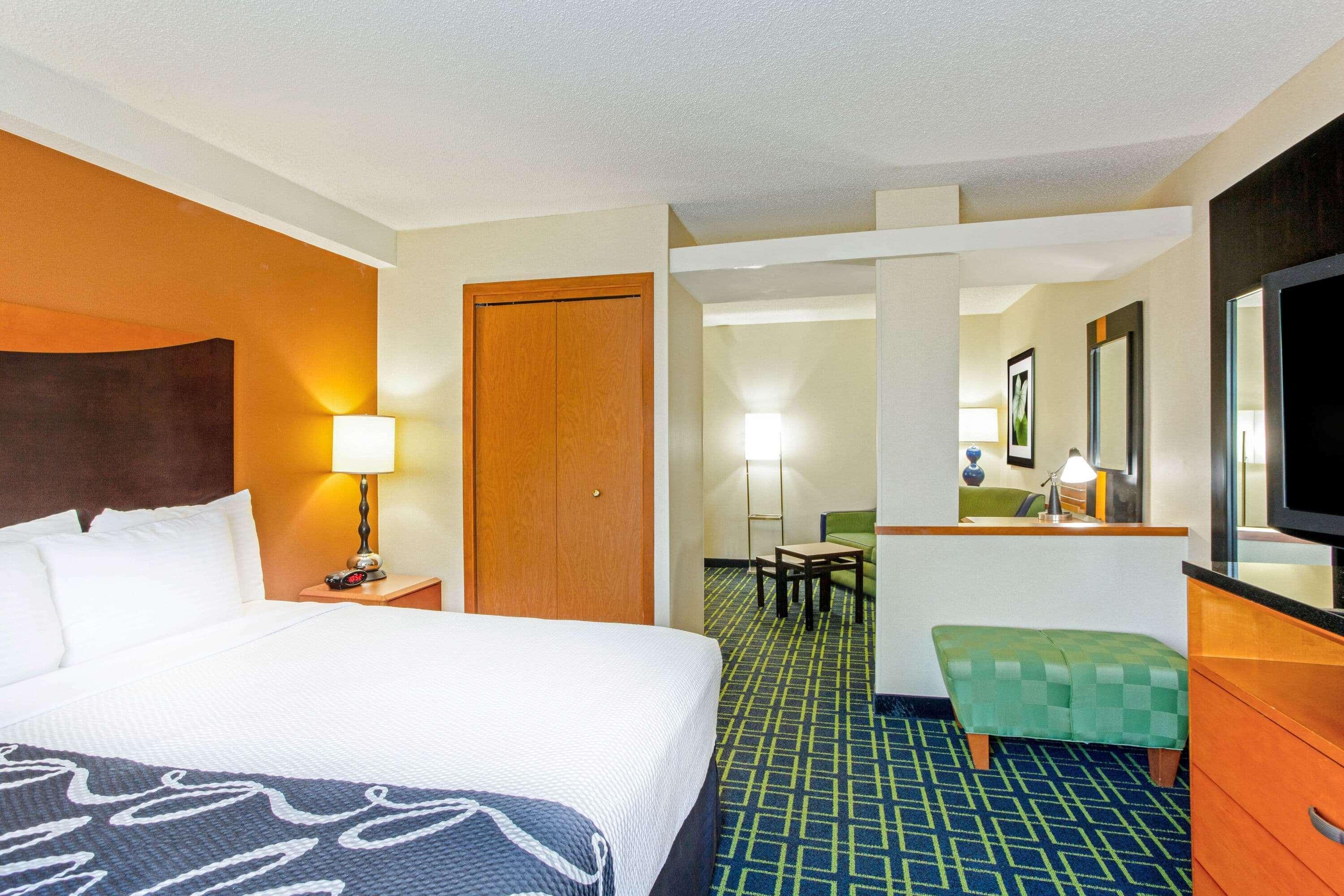 La Quinta By Wyndham Manassas Battlefield Hotel Bagian luar foto